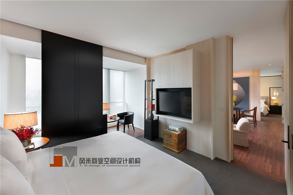 為了這家酒店，志明與春嬌從香港飛到了臺(tái)北！